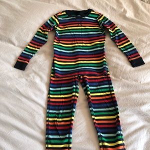 Primary brand l/s pajama set. Toddler size 4/5.